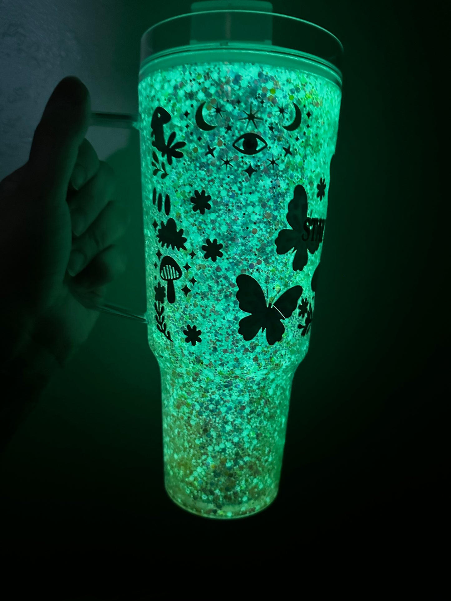 30 oz STAY IN YOUR MAGIC GLOW